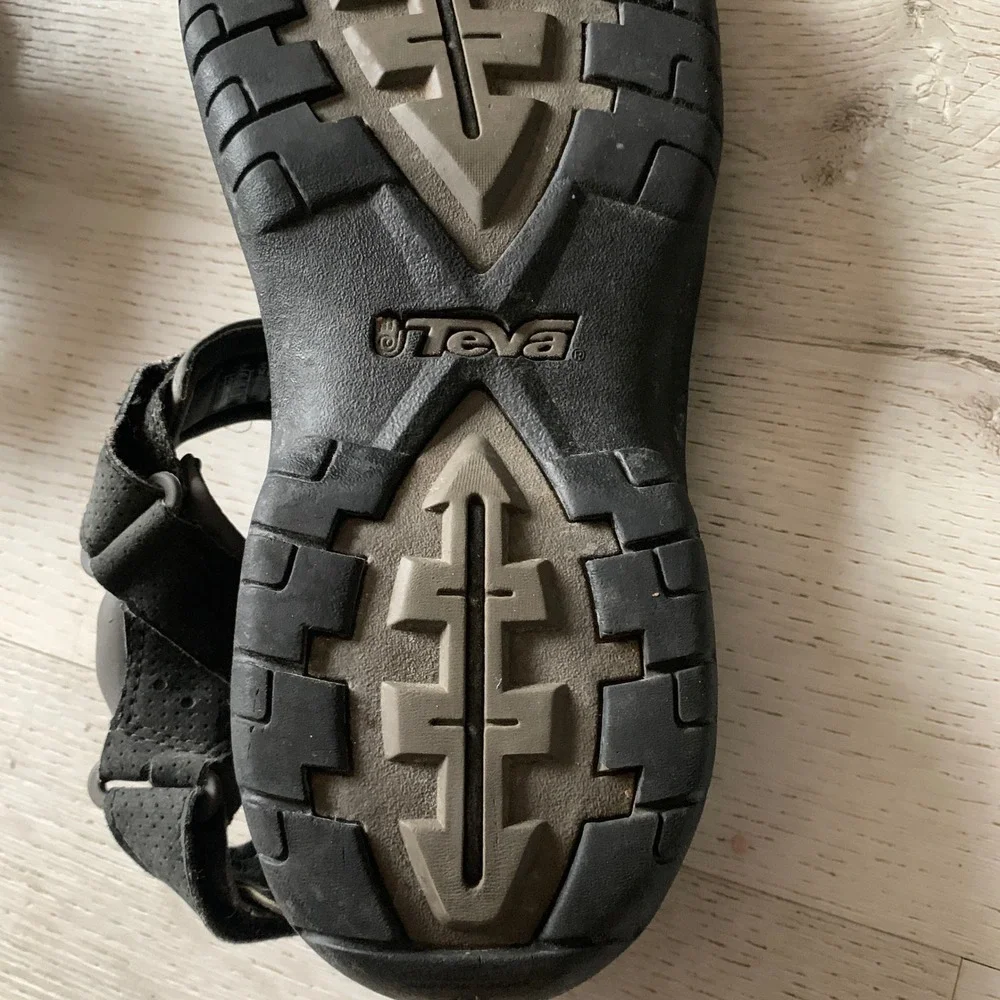 Teva Shoc Pad‎ Mens Hiking Sandals Black Grey Adjustable Sz 11 Outdoor Trail